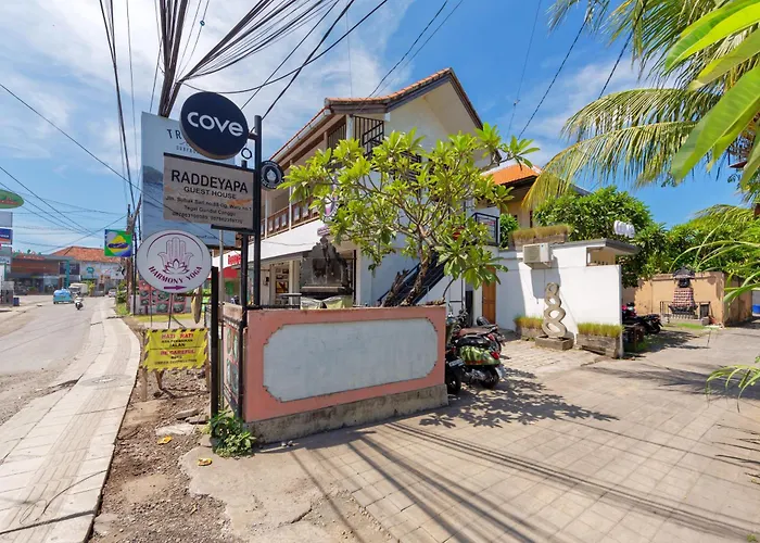 Pensión Cove Raddeyapa Canggu